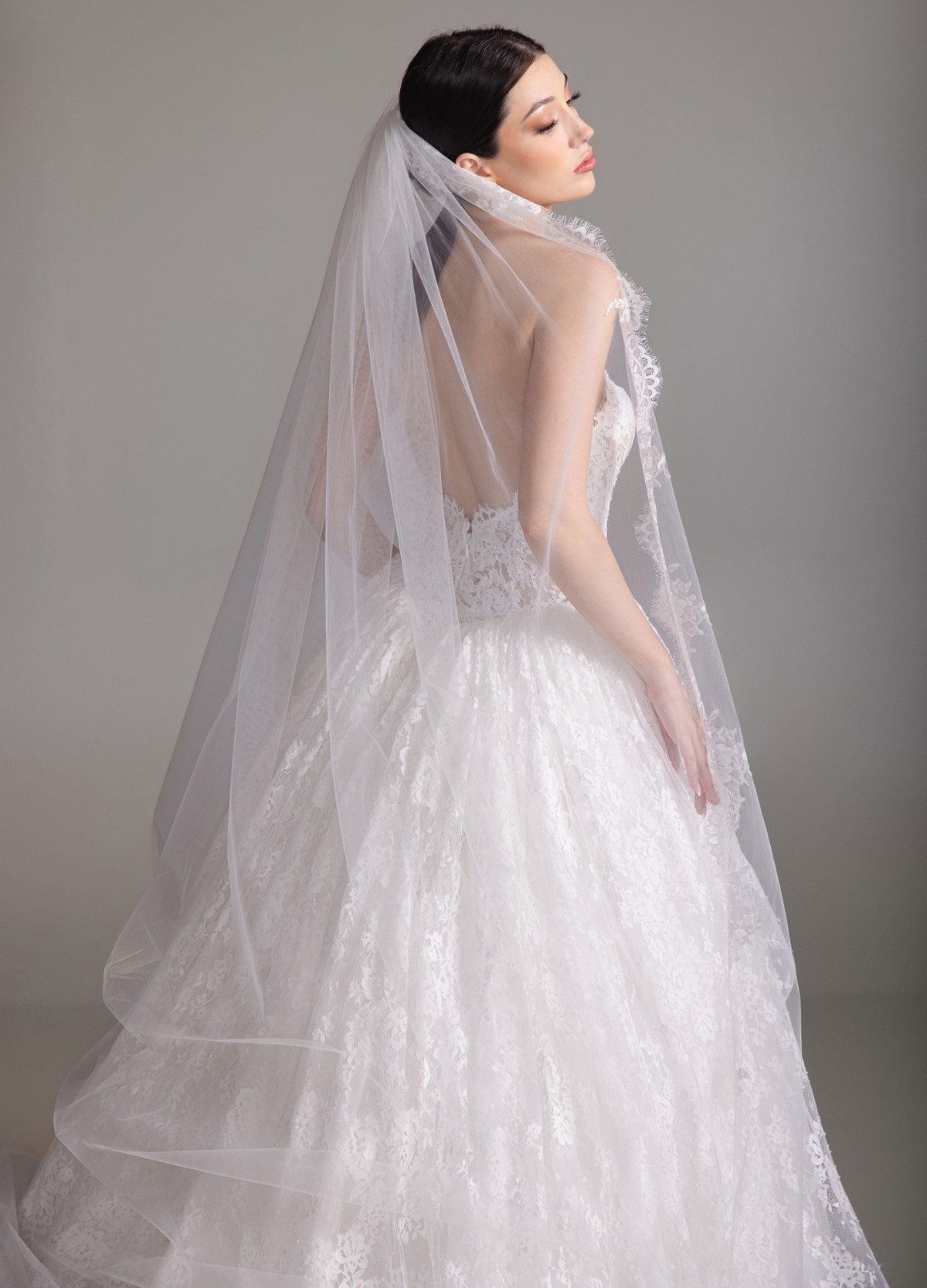 BENITA veil back view with elegant draping