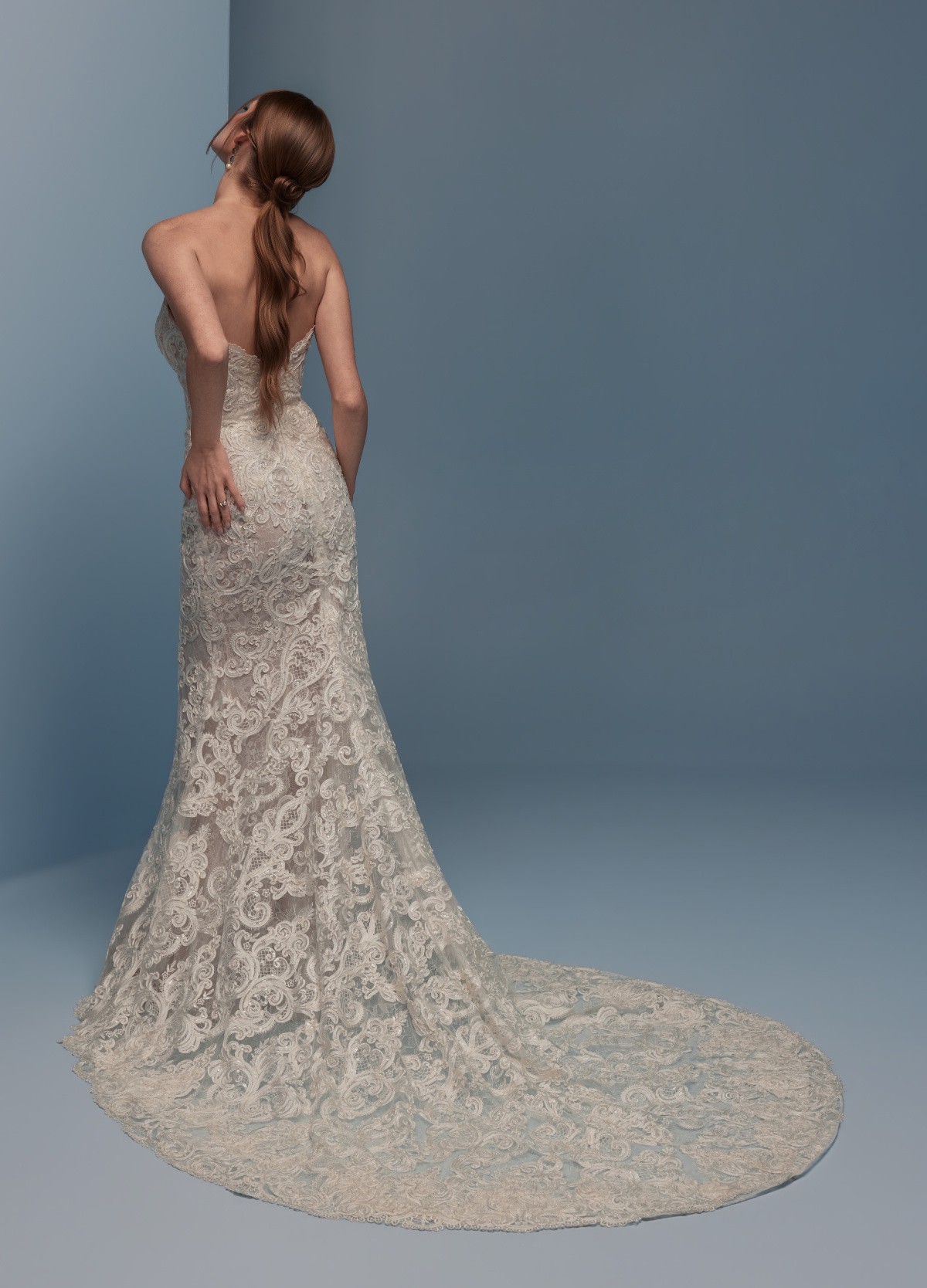 Davi lazaro wedding dress