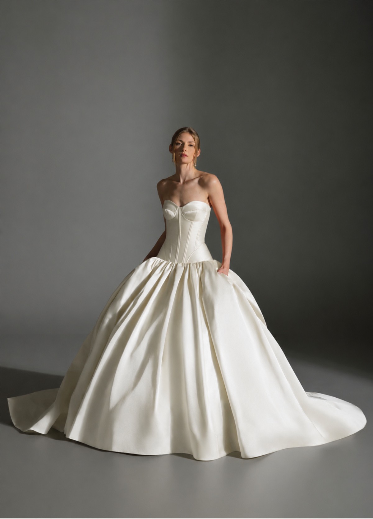 AKARI dress showcasing powerful presence with timeless elegance and rich color