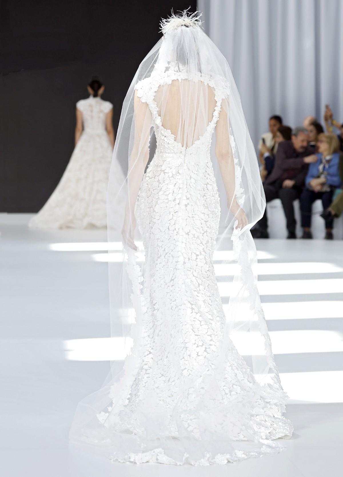 ALEX bridal veil back view showcasing cathedral length and lace trim