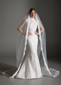 ALEX bridal veil front view with delicate embroidered edge detail