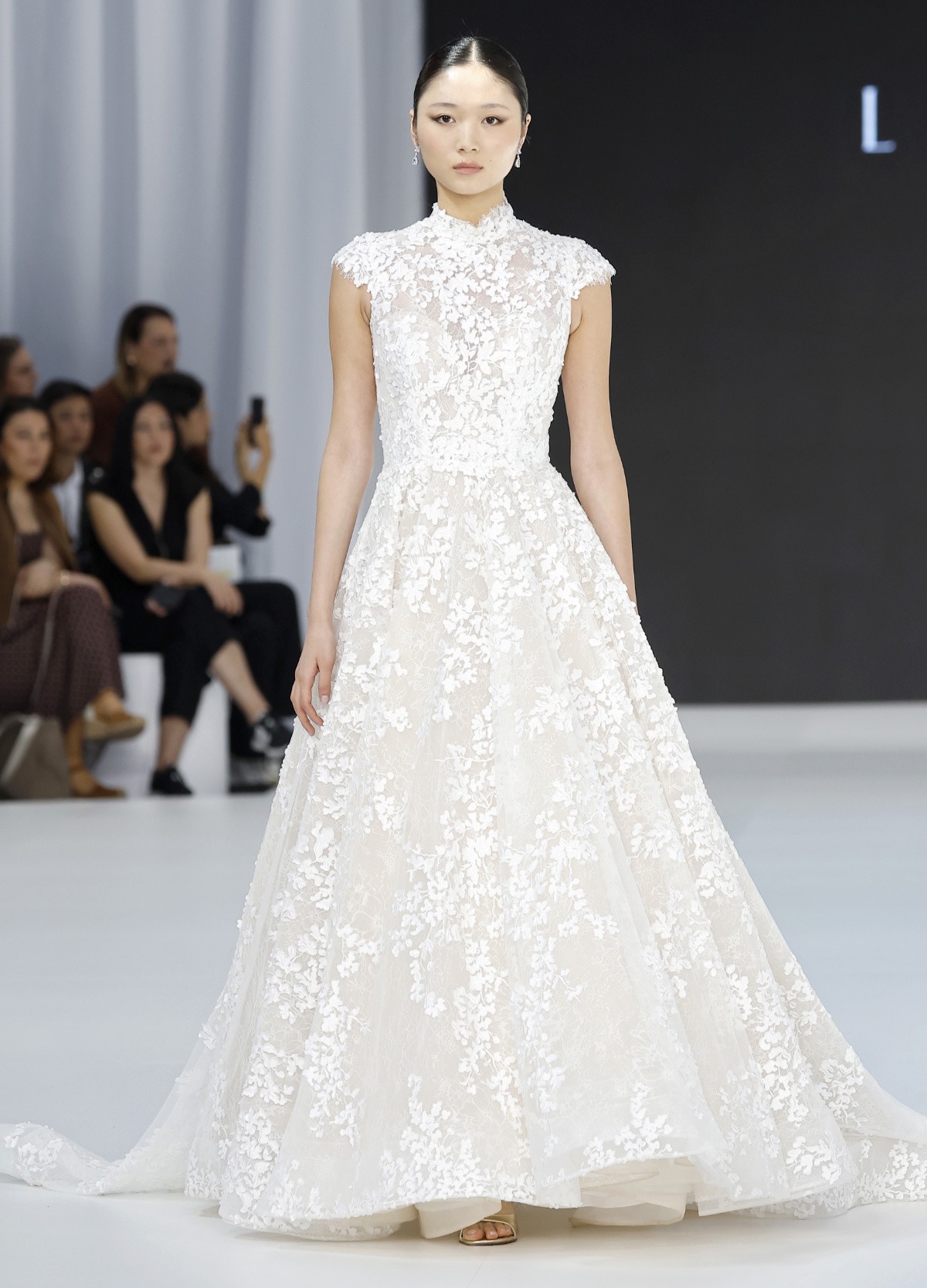 ASHLEY bridal veil front view with delicate petal-embroidered edge detail