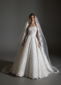 AVERY Veil