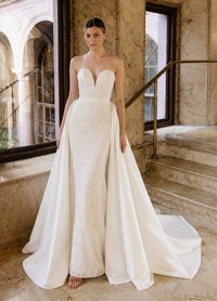 CHEYENNE wedding dress